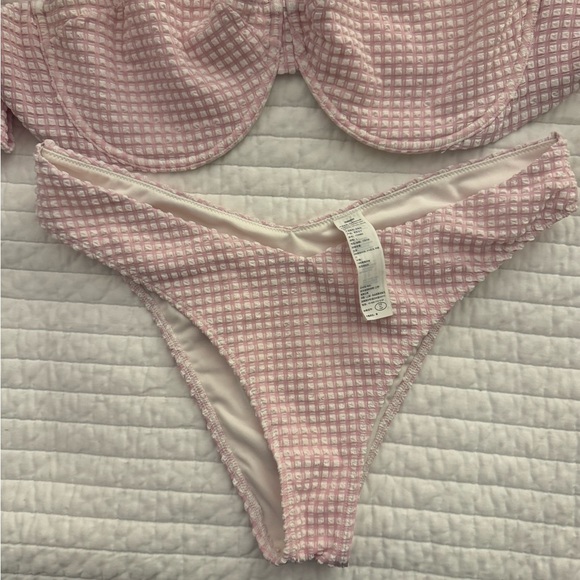 ABERCROMBIE SWIM SET - Picture 2 of 5